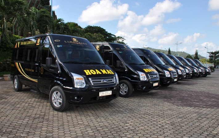 Nội thất xe Limousine 9 chỗ nhà xe Hoa Mai