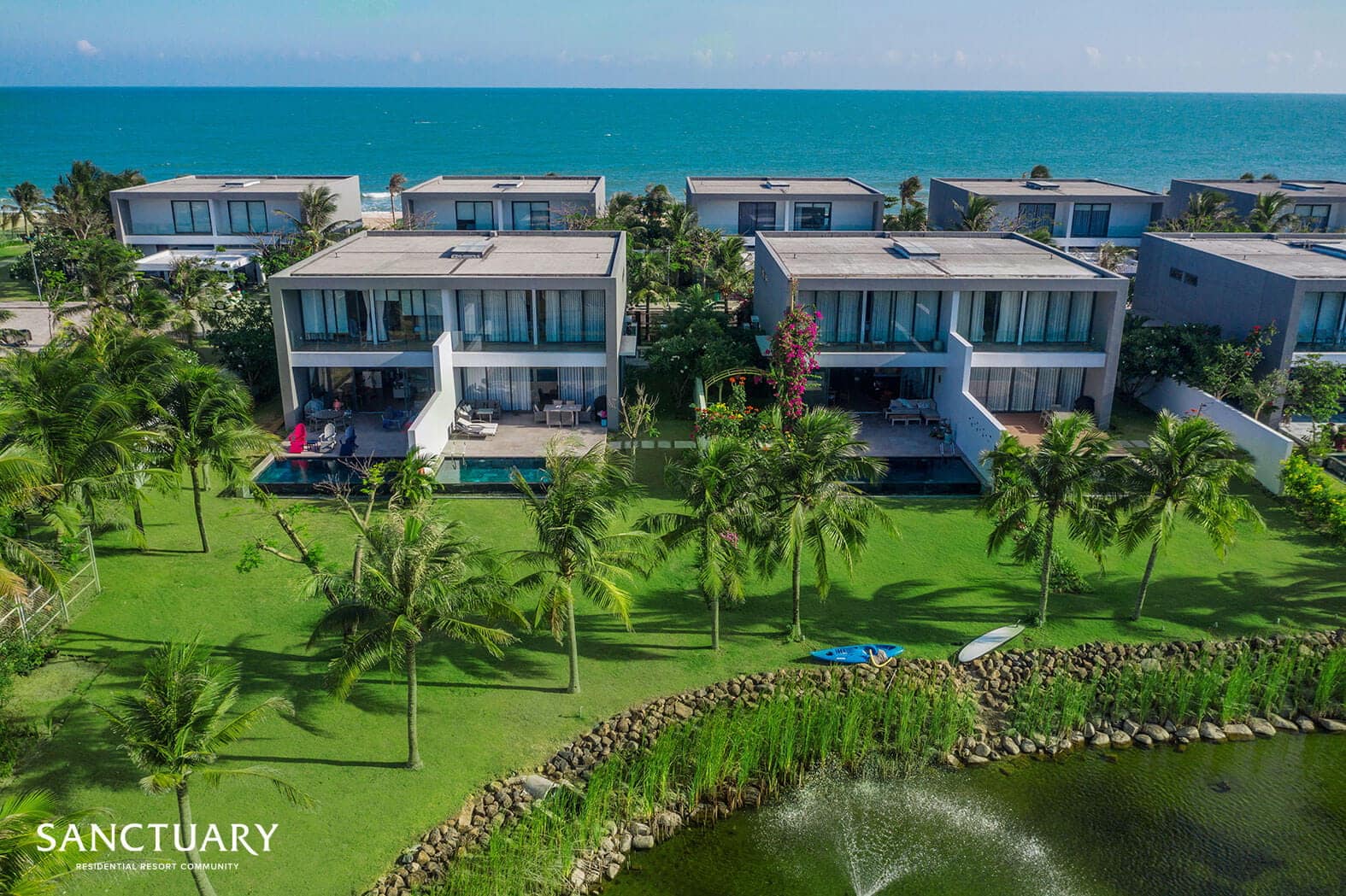 Sanctuary Resort Hồ Tràm